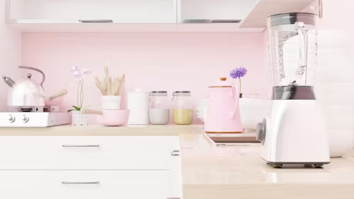 friends kitchen drinks countertop ice maker in an everyday setting